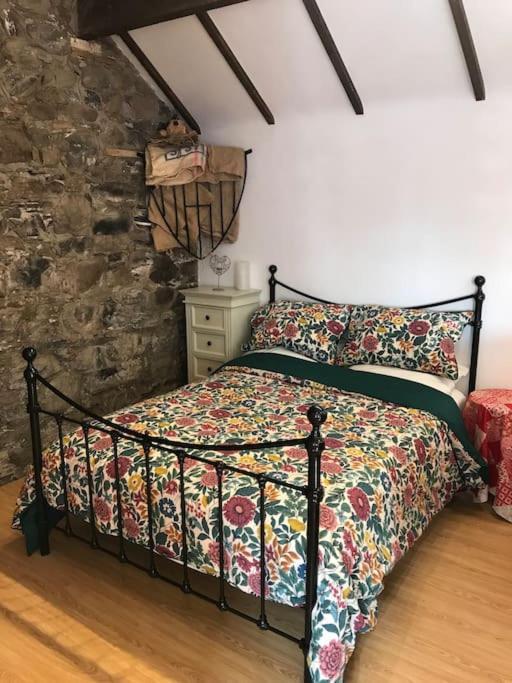 Stone Wall Cottage Castlewellan Luaran gambar